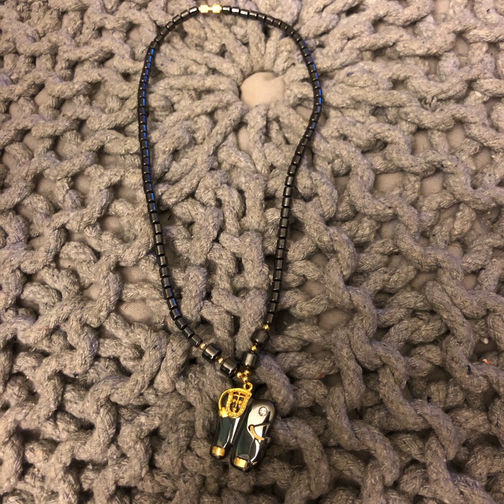Pretty stone elephant necklace